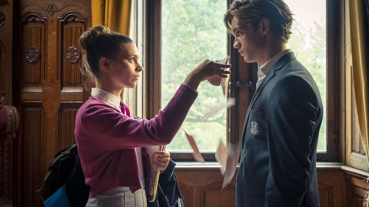 Немецкая молодёжная мелодрама в стиле сериала "Элита"