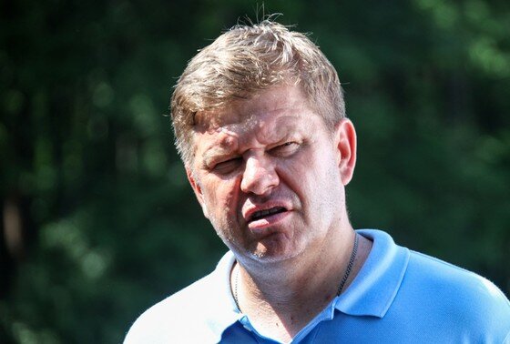    Дмитрий Губерниев