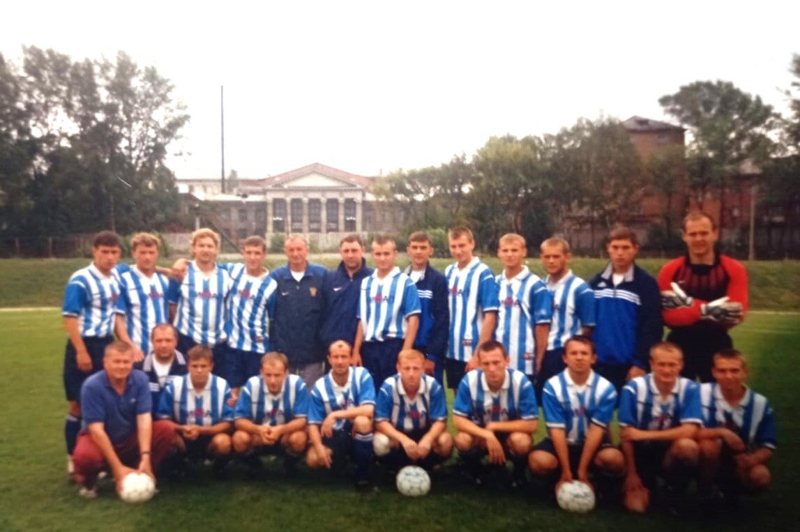 На стадионе завода «Оловокомбинат»