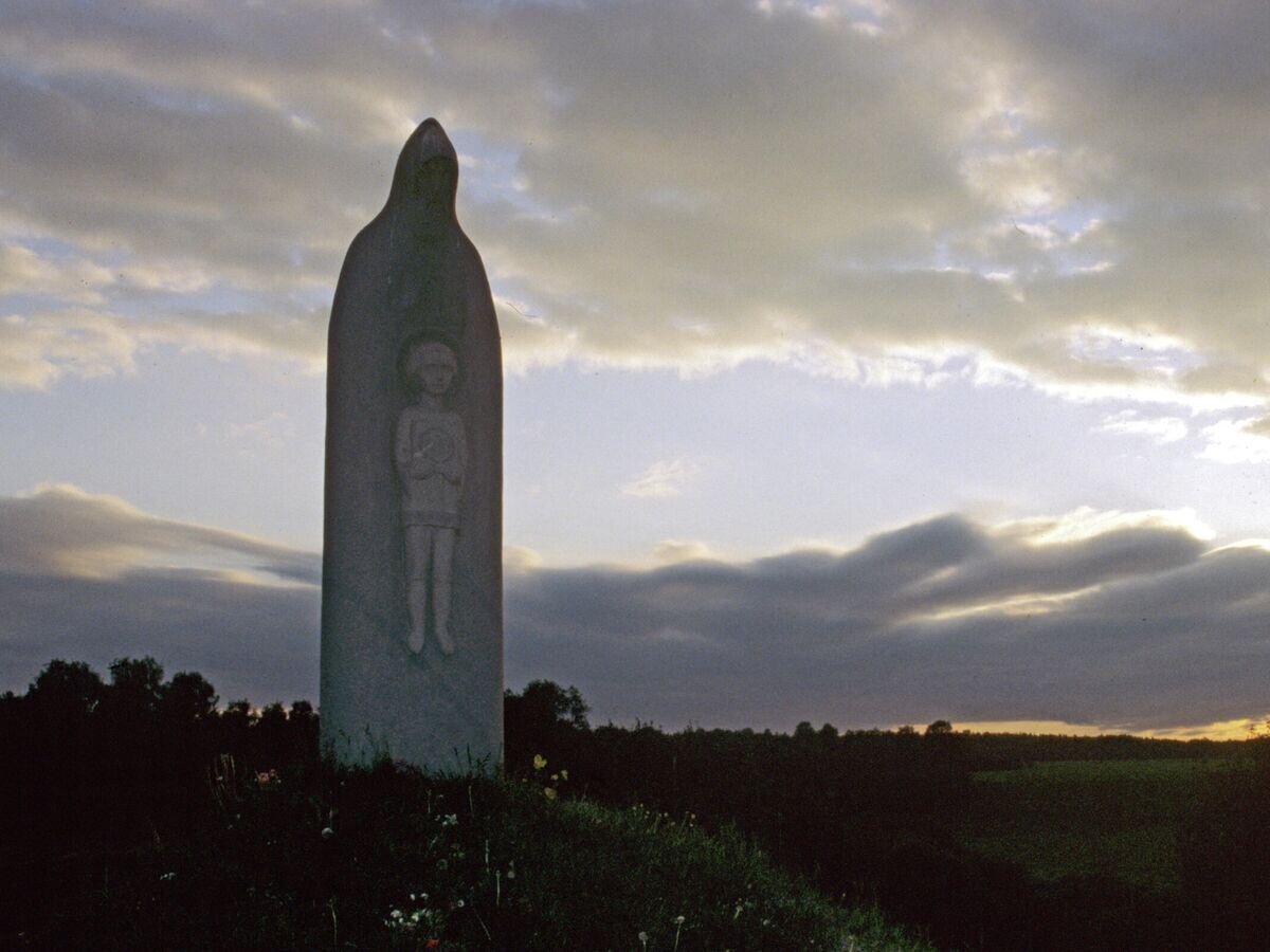    Памятник Сергию Радонежскому © РИА Новости / Юрий Кавер