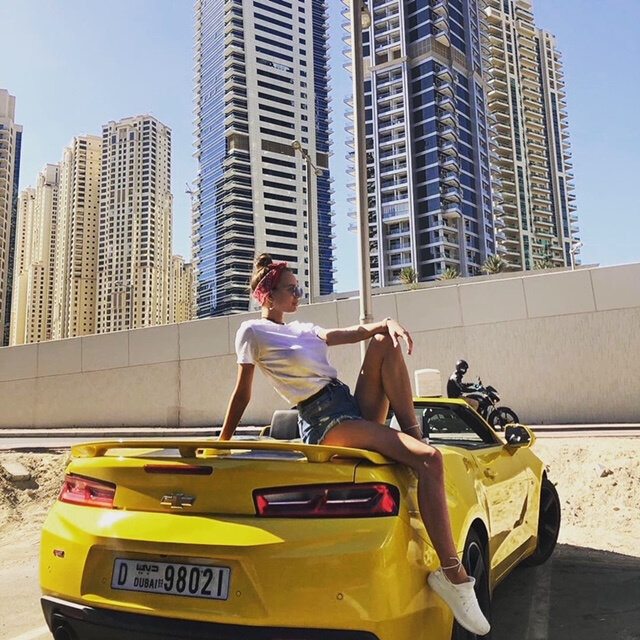 Chevrolet Camaro VI RS - аренда abrc.ae