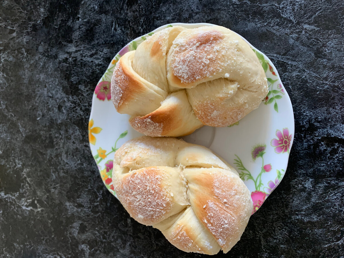 Плюшка с сахаром 