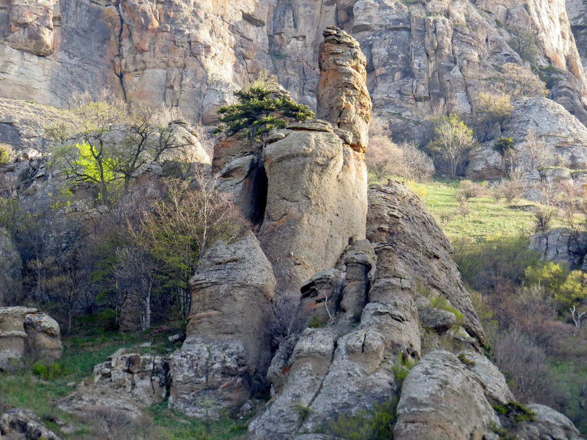 Демерджи - гора Кузнец. Часть 2. Долина приведений. | Променад с  фотоаппаратом. | Дзен