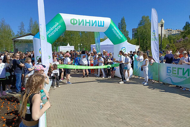    В «Зелёном марафоне» участвовало около двух тысяч кировчан