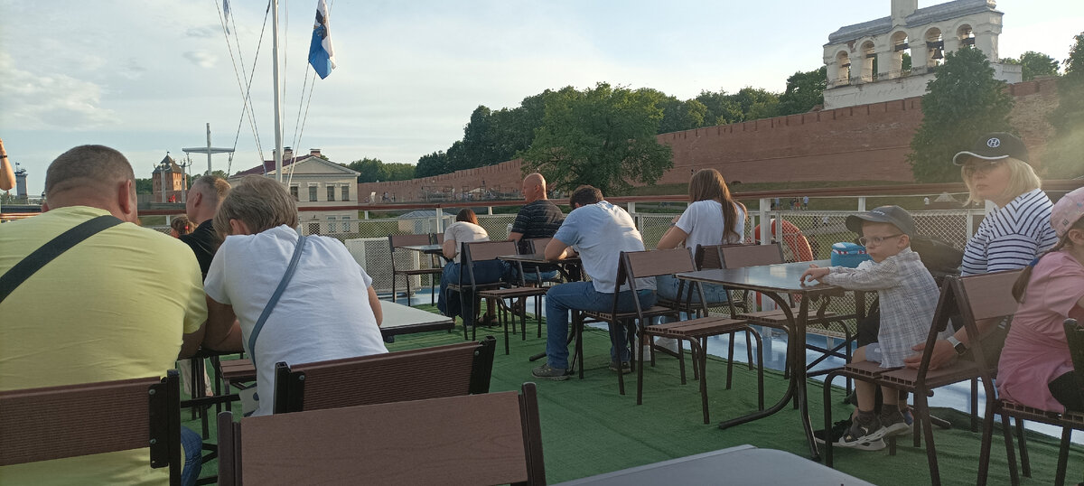 Верхняя палуба корабля