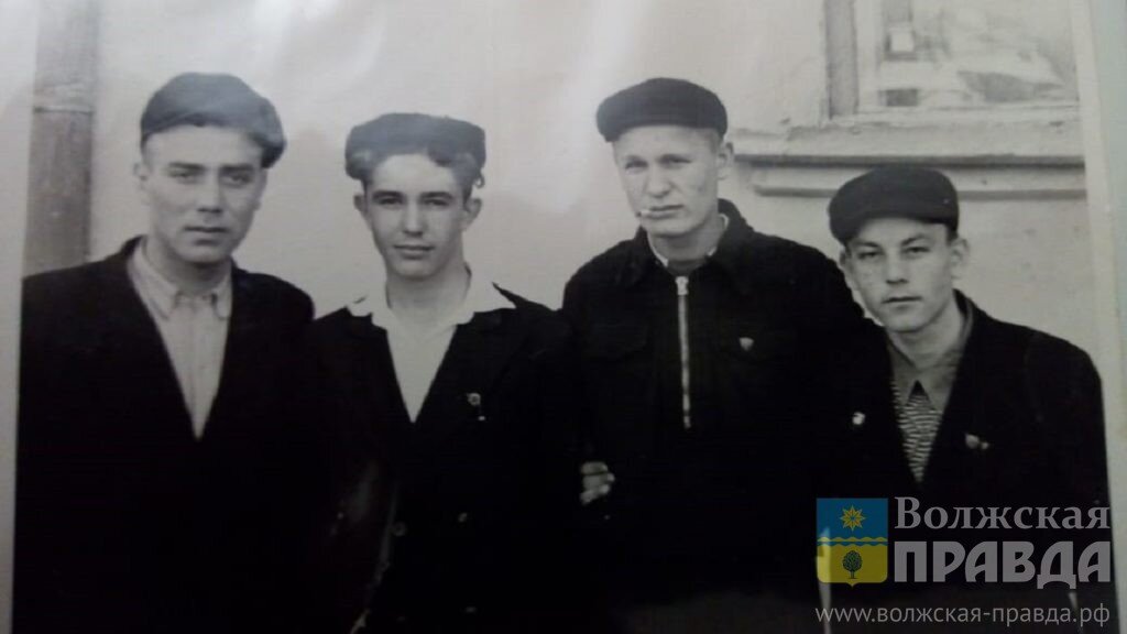 Впереди - вся жизнь! Фото предоставлено Г. Филимоновым📷    «Если всё по параграфам — не сработает»: Геннадий Филимонов проработал в исполнительной власти Волжского 50 лет
