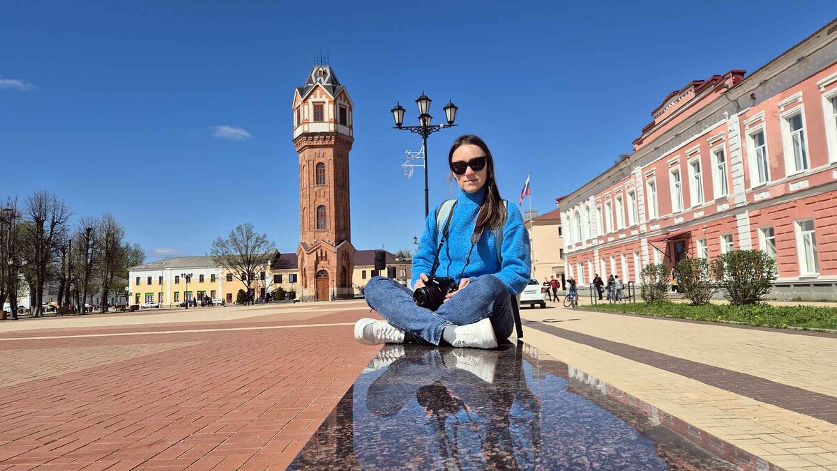 Точная дата основания Старой Руссы не известна. Раньше поселение называлось Руса. Одна из берестяных грамот, найденных в Новгороде, свидетельствует о том, что Руса существовала уже в середине 11 века