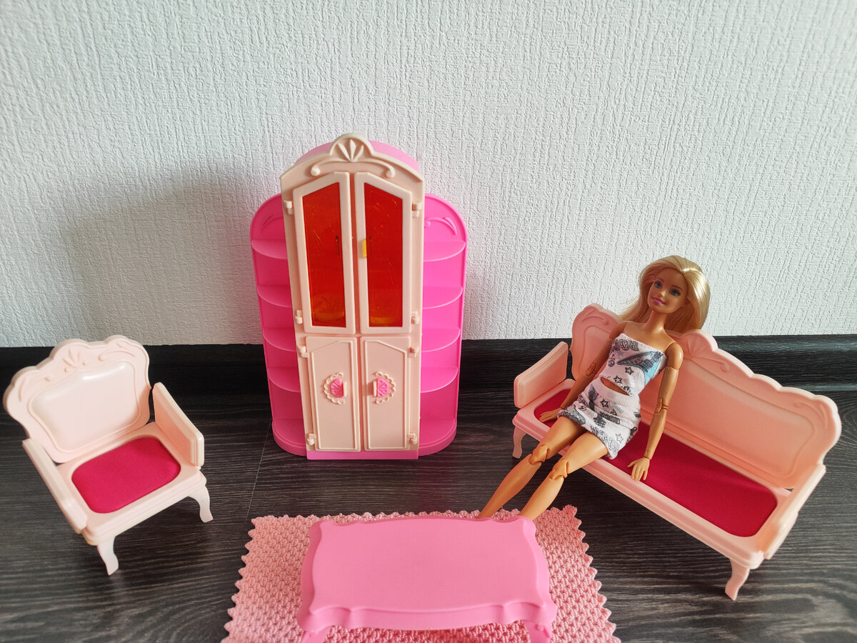 Надувной матрас с AliExpress для куклы Barbie. Фото автора.