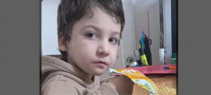 Ребёнок сказал, что его зовут Заур, но не смог объяснить, как оказался на улице.