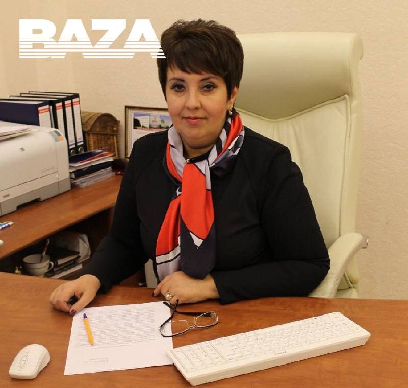 Baza публикует фото замминистра. 