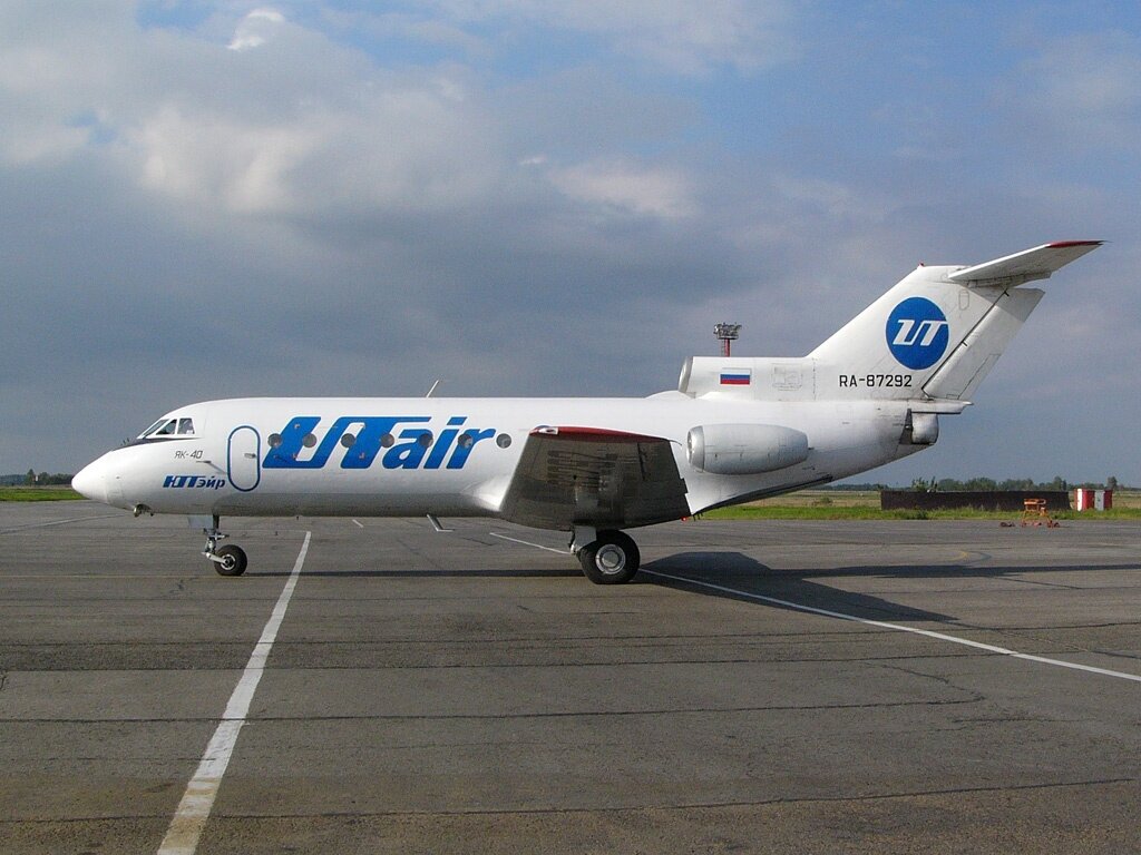    Самолёт авиакомпании UTair (cc) Gleb Osokin - Russian AviaPhoto Team