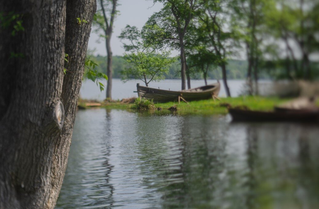 Музей с лодками в Кижах