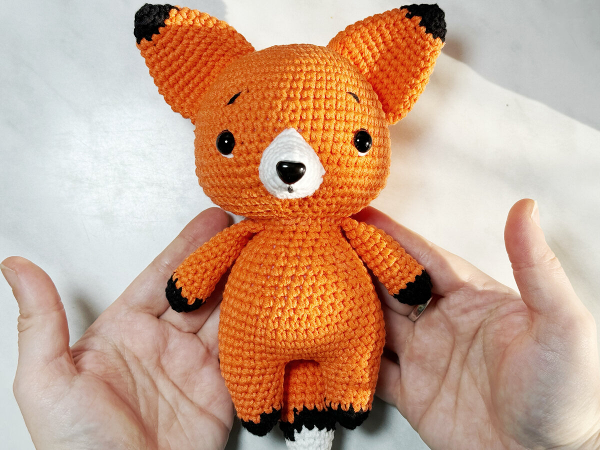 Лисенок Бусинка (сняла по данной игрушке подробный мастер-класс)