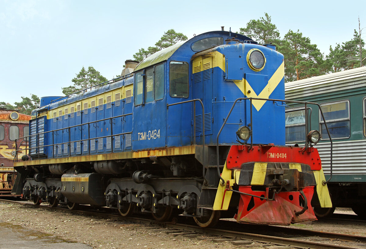 Россия, Ленинградская область, база запаса Лебяжье, 6 июля 2013 г. Автор: Nosferatu