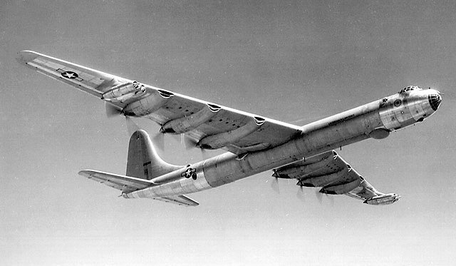 Американский межконтинентальный стратегический бомбардировщик Convair B-36