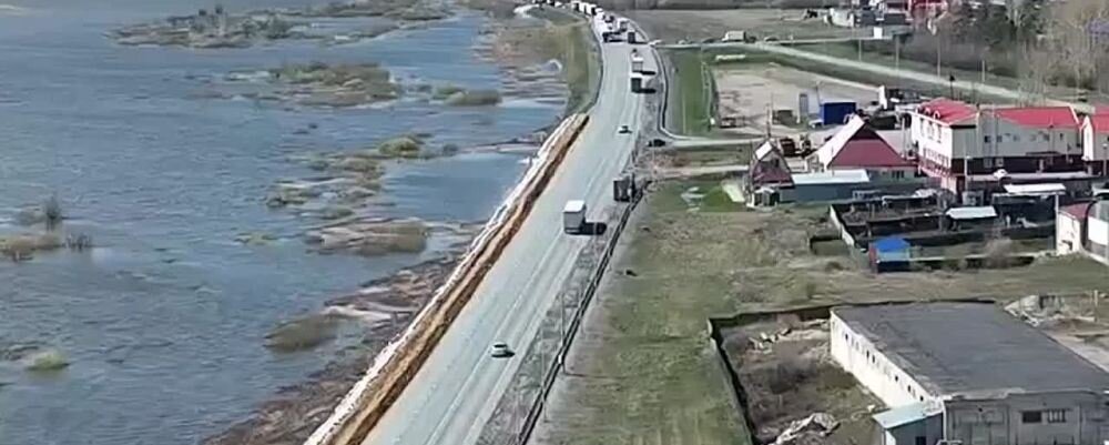 Паводок на трассе