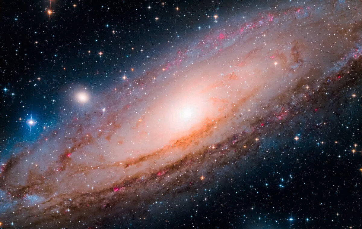 Галактика Андромеды / Янг Ханвен