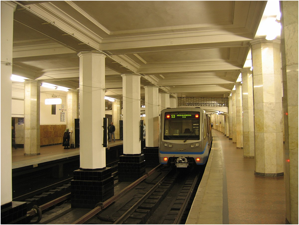 Московское метро через год отпразднует своё 90-летие. За это время было открыто более 260 станций, часть из которых по разным причинам меняли своё название.-2