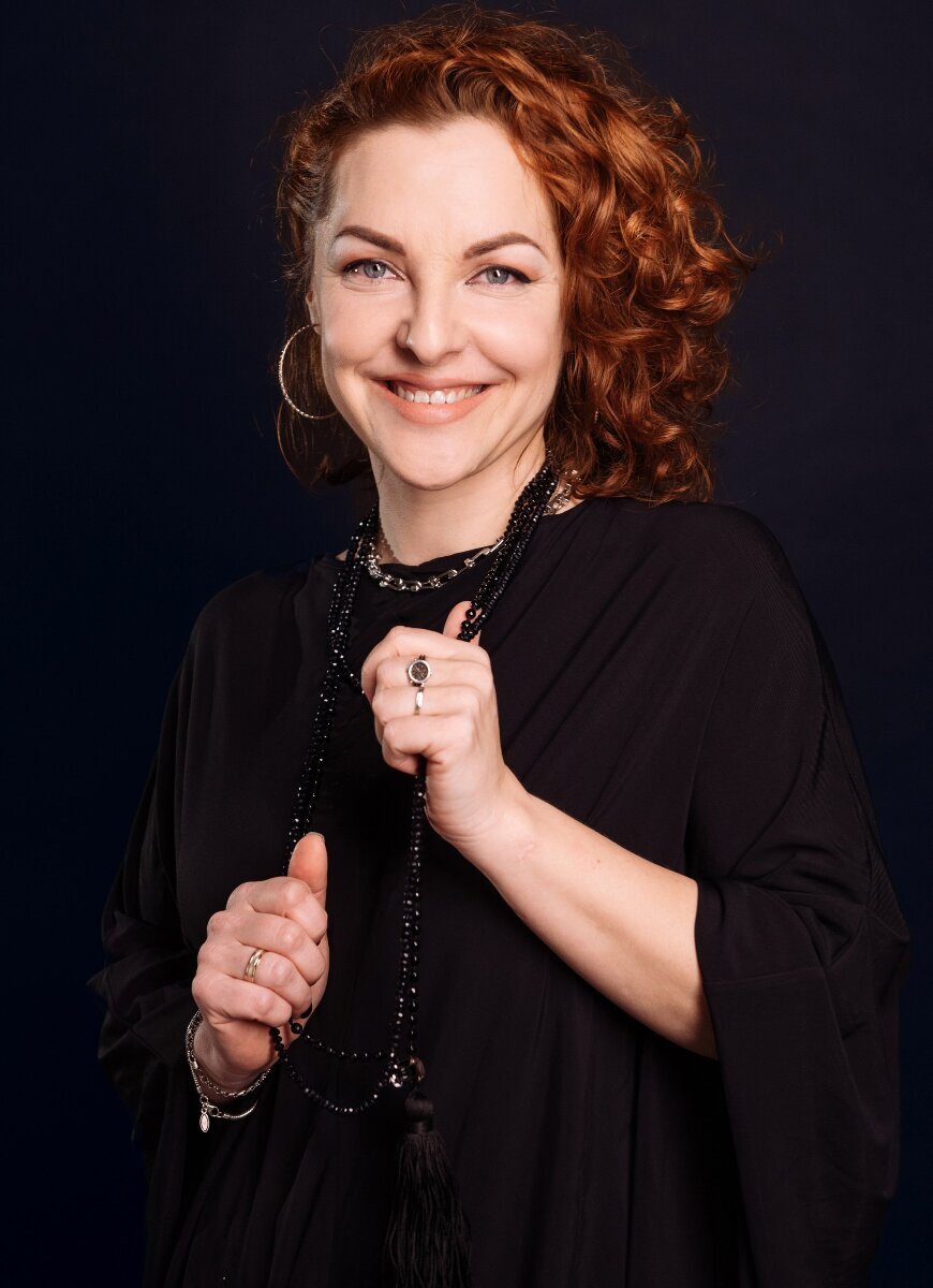 Елизавета Петрова в шоу «Новая битва экстрасенсов»