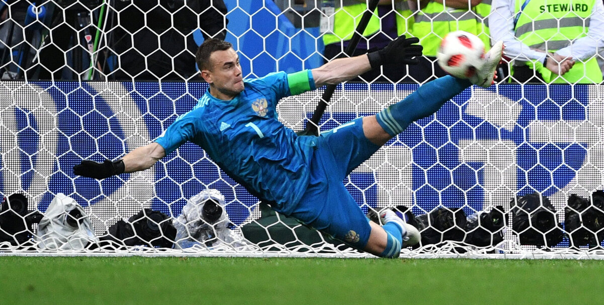 Легендарный сейф Акинфеева в матче против Испании в 2018 году