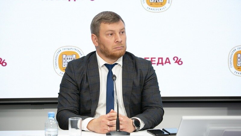    Начальник юридического отдела ставропольского отделения Банка России Павел Филь Фото: Валерия Алтухова / / ИА «Победа26»