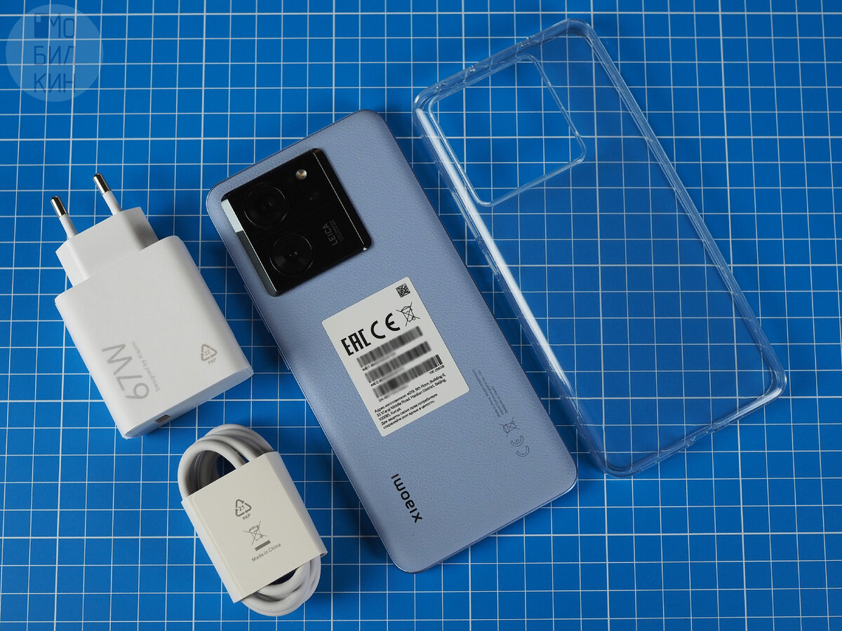 Комплектация: смартфон, защитный чехол, защитная плёнка (на экране), блок питания 67 Ватт, кабель USB Type-C