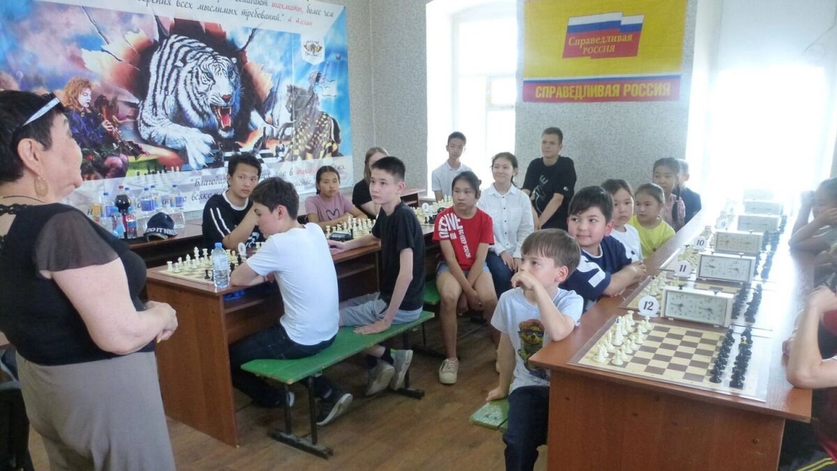    В День защиты детей прошел турнир по шахматам на призы Вячеслава КалининаНовости Саратова и области – Сетевое издание «Репортер64»