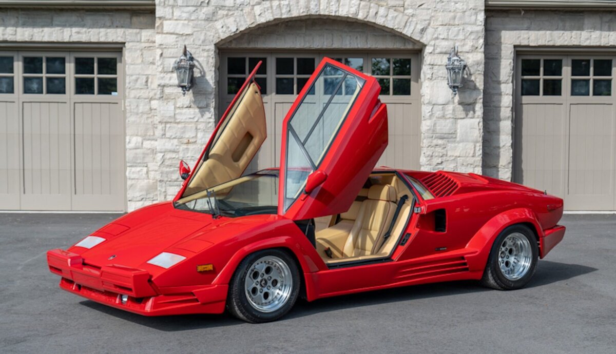 Купил Lamborghini Countach 25th Anniversary, проехал на нем 1440 миль и  продал | Авто Дом 24 | Дзен