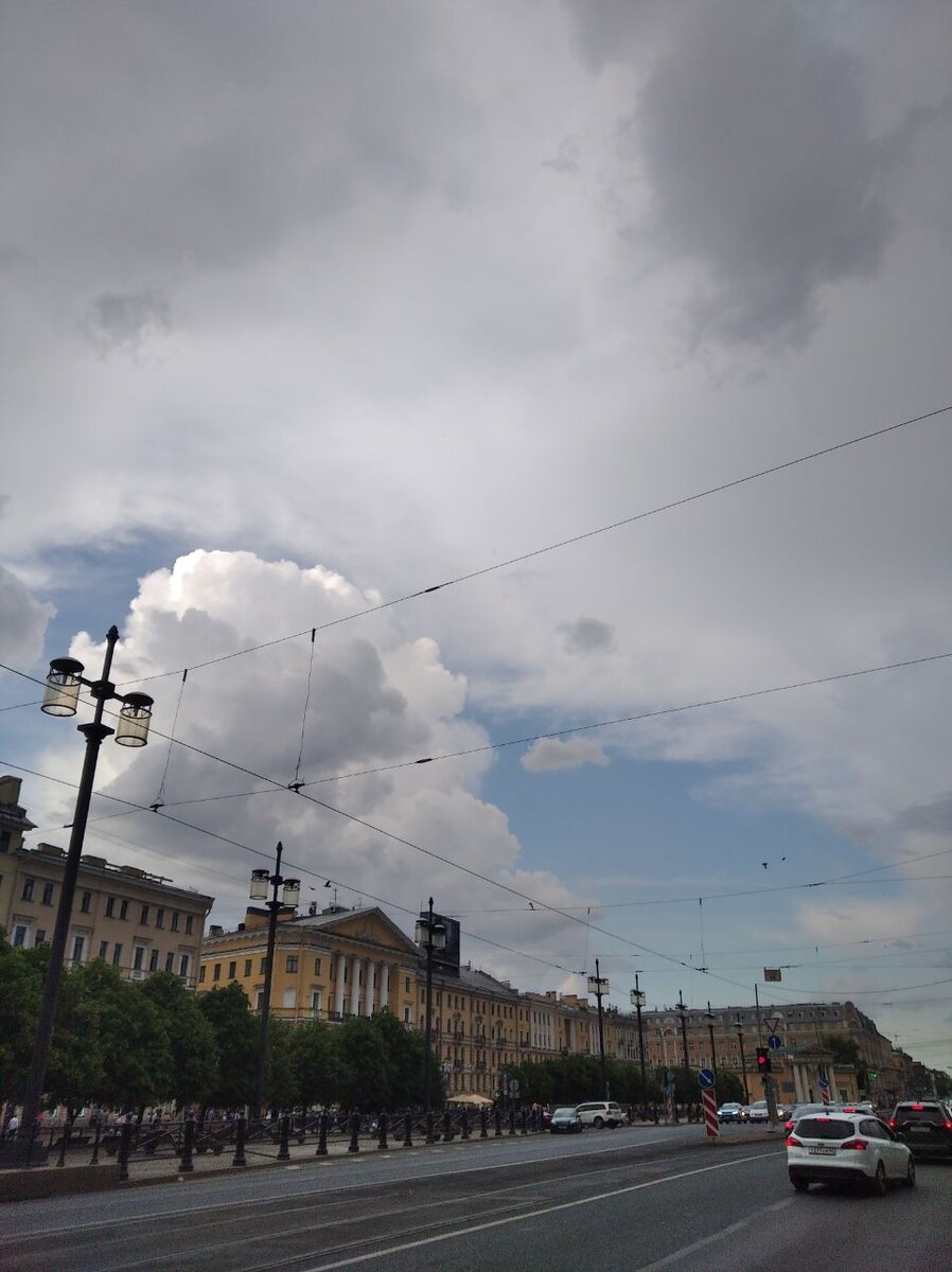 Садовая улица