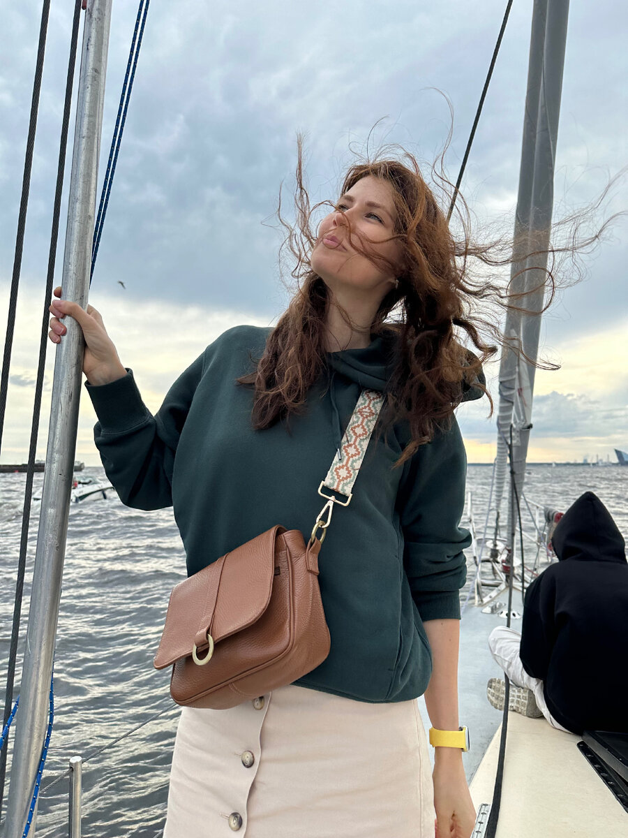 Единственное место, где мне нравится растрепанность волос.