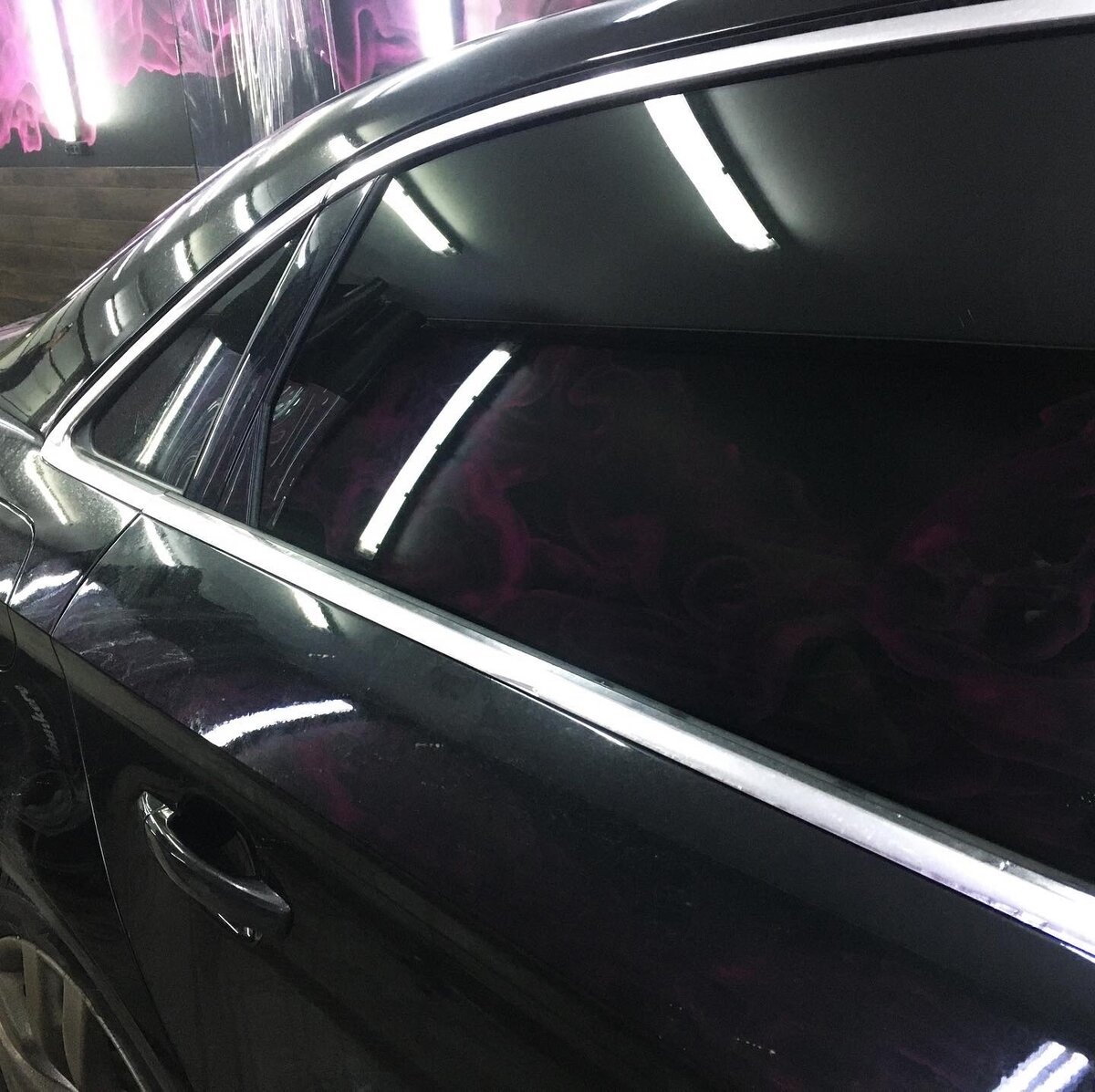 Тонировка стекол на Ауди А3 в СПб