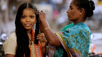 Продают дочерей мужикам! Племя в Индии с дикими законами