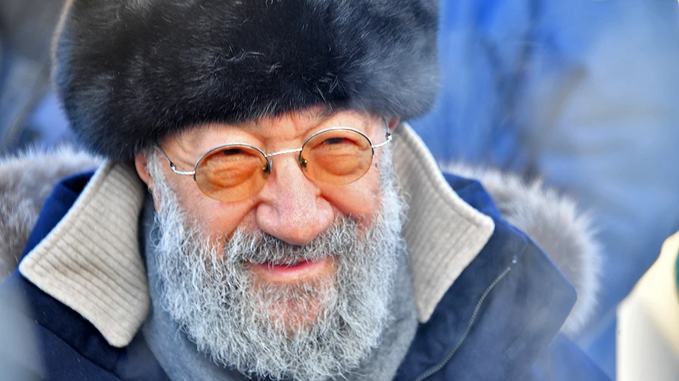 Пережил ребенком блокаду, покорил оба полюса, спасся от медведя: чем запомнился Артур Чилингаров, армянин, ставший героем СССР и России