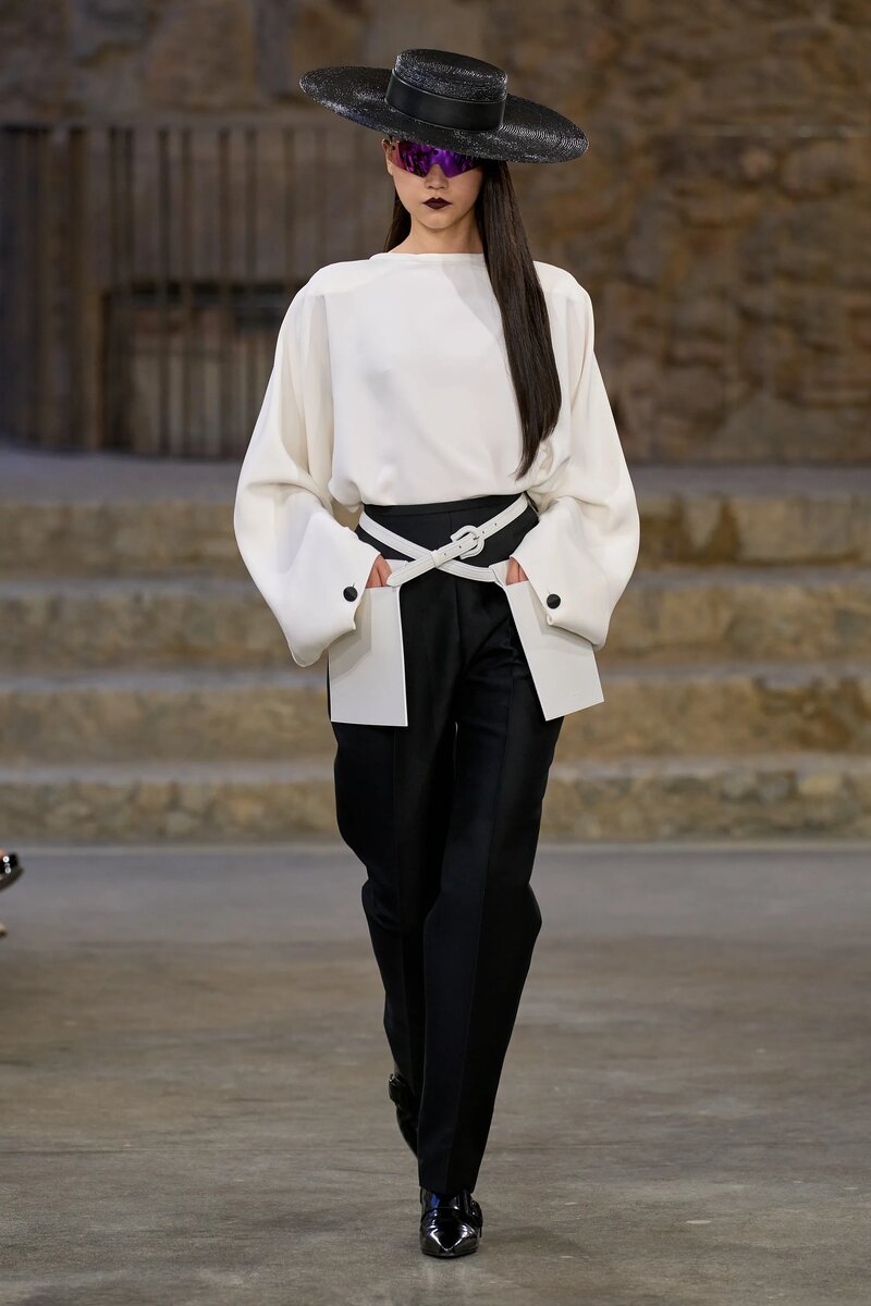 Louis Vuitton Resort 2025