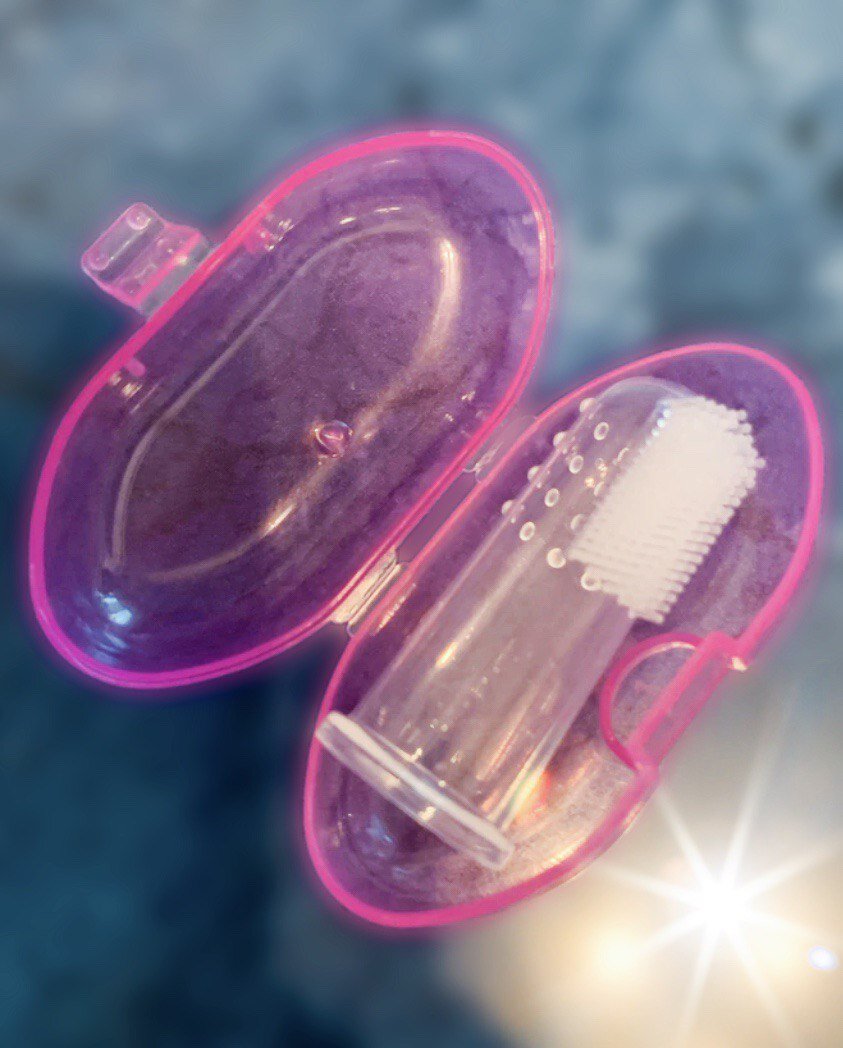 Зубная щеточка.