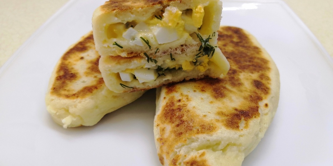 ПП пирожочки творожные, да с яичком и сыром