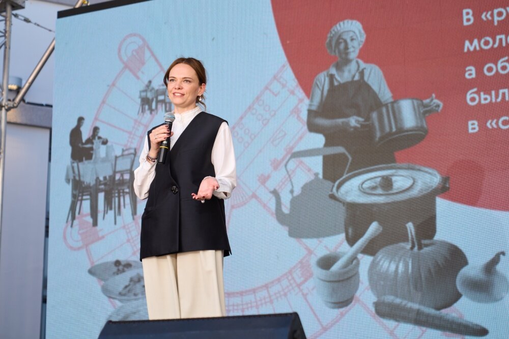    Елена Проничева: Филиал Третьяковской галереи в Самаре - наш новый дом. / Евгений Шаров / Филиал Третьяковской галереи в Самаре