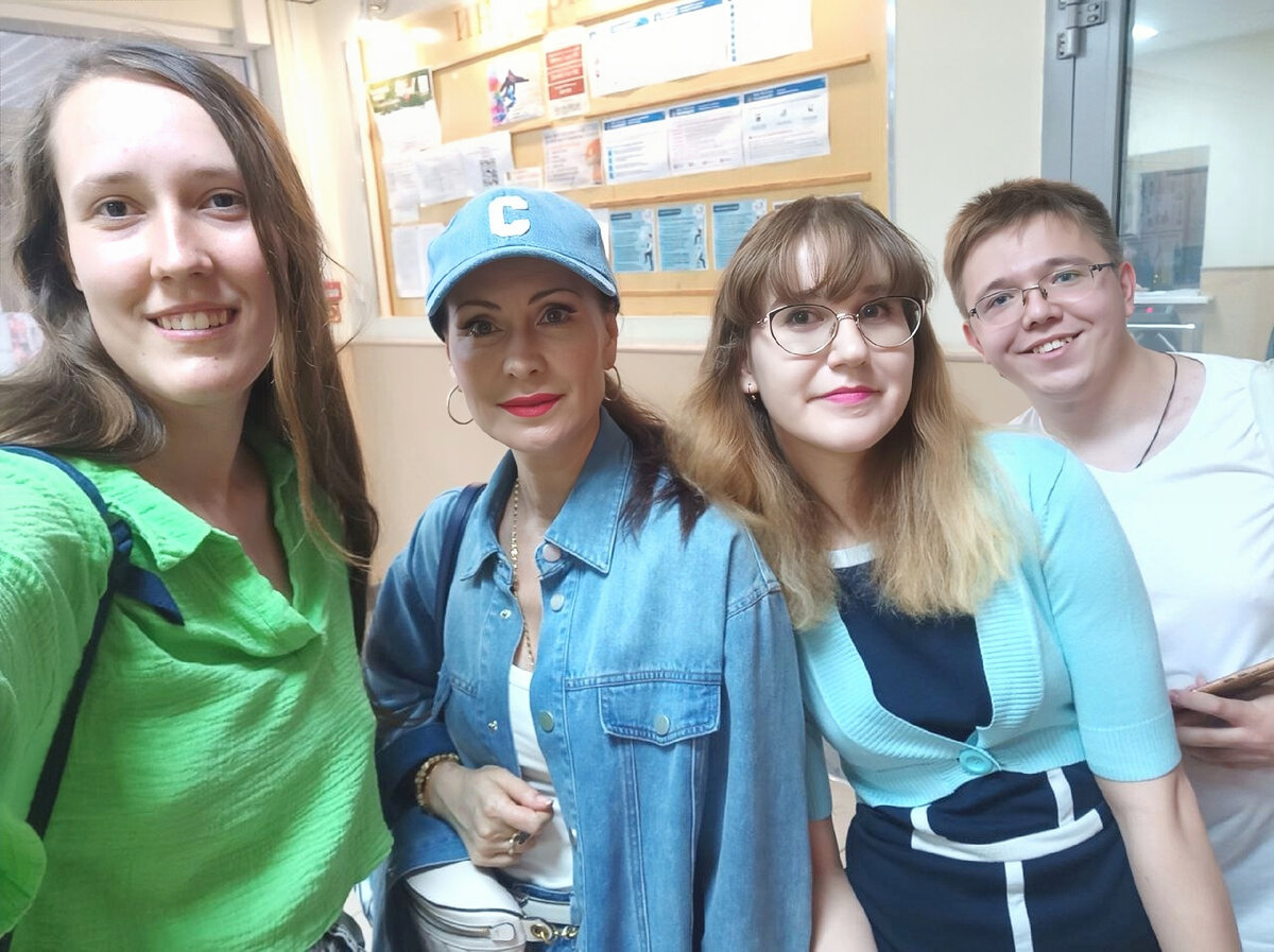 Нонна Гришаева и её поклонники