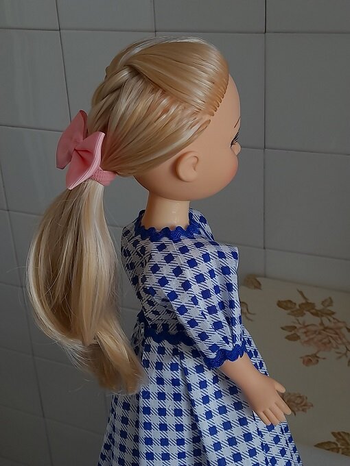 Классическое летнее платье из ситца для куклы Анастасии. Июнь, 2024. 