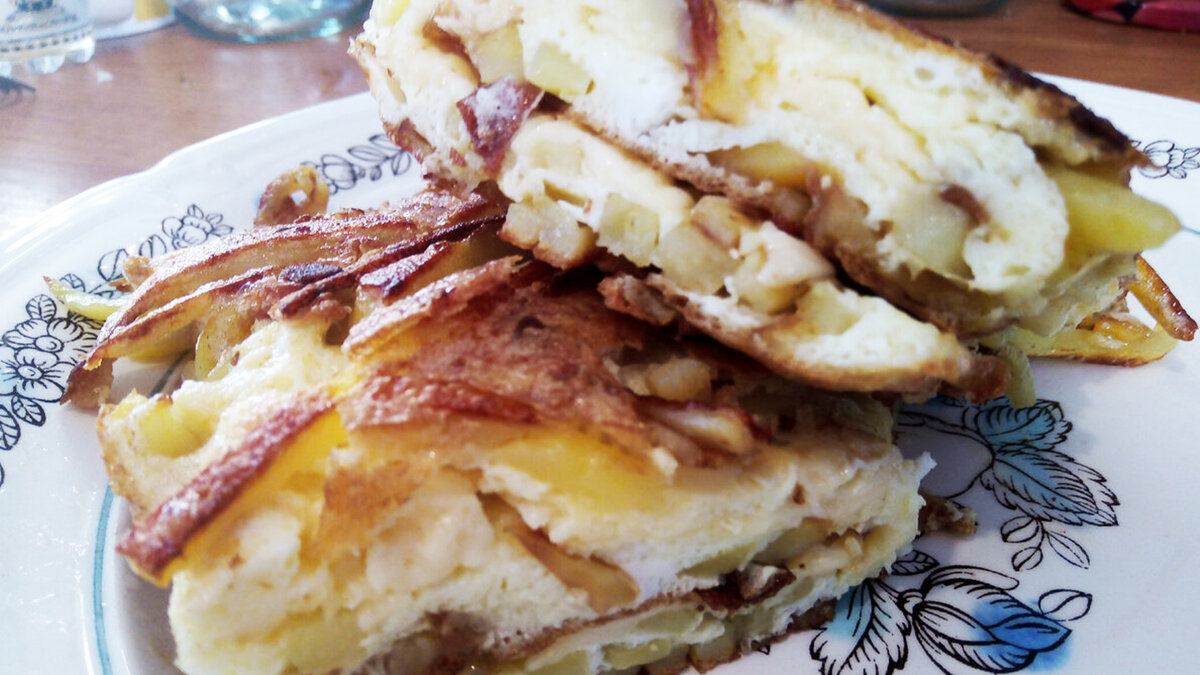 яйца с картошкой