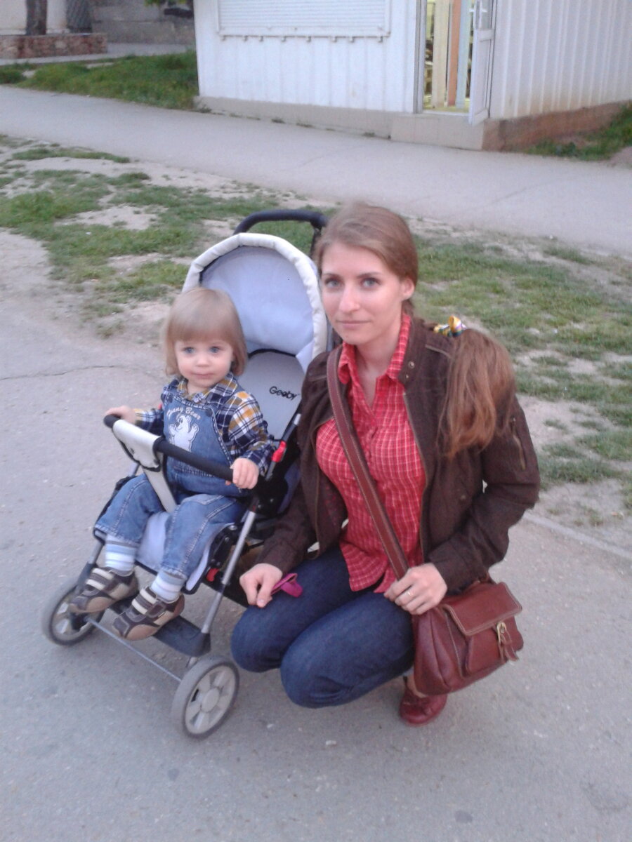 Вот мы примерно в тот период, когда с нами произошла история, о которой расскажу чуть ниже