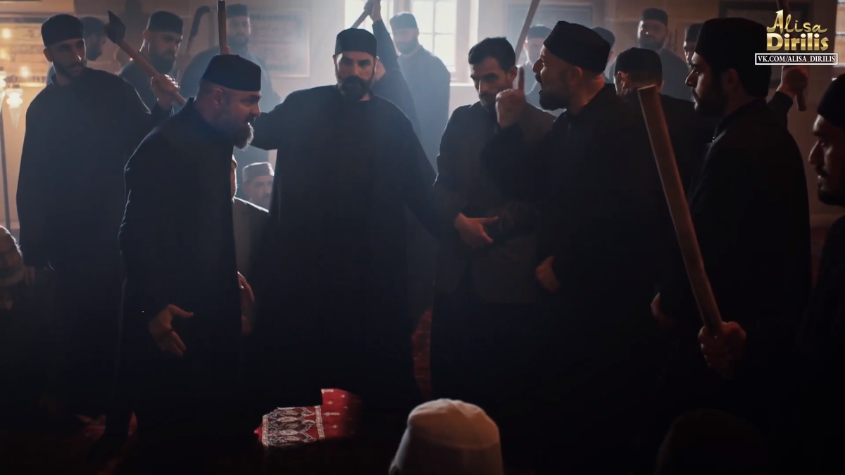 Стоп-кадр сериала «Красные бутоны»