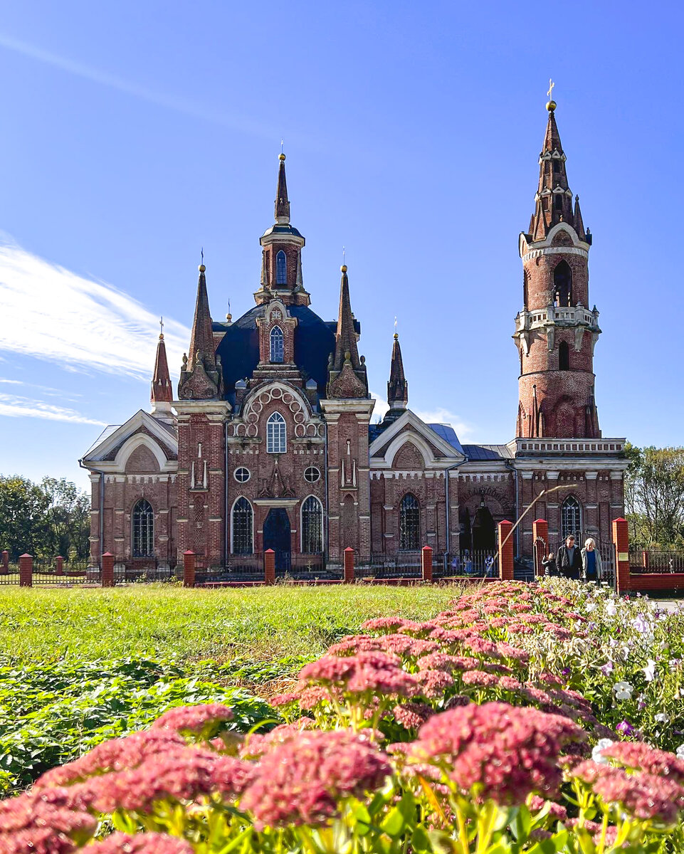 Знаменская церковь в селе Вешаловка