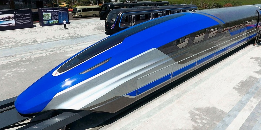 Из Москвы в Санкт-Петербург за 2 часа по земле: 55 лет между идеей и воплощением