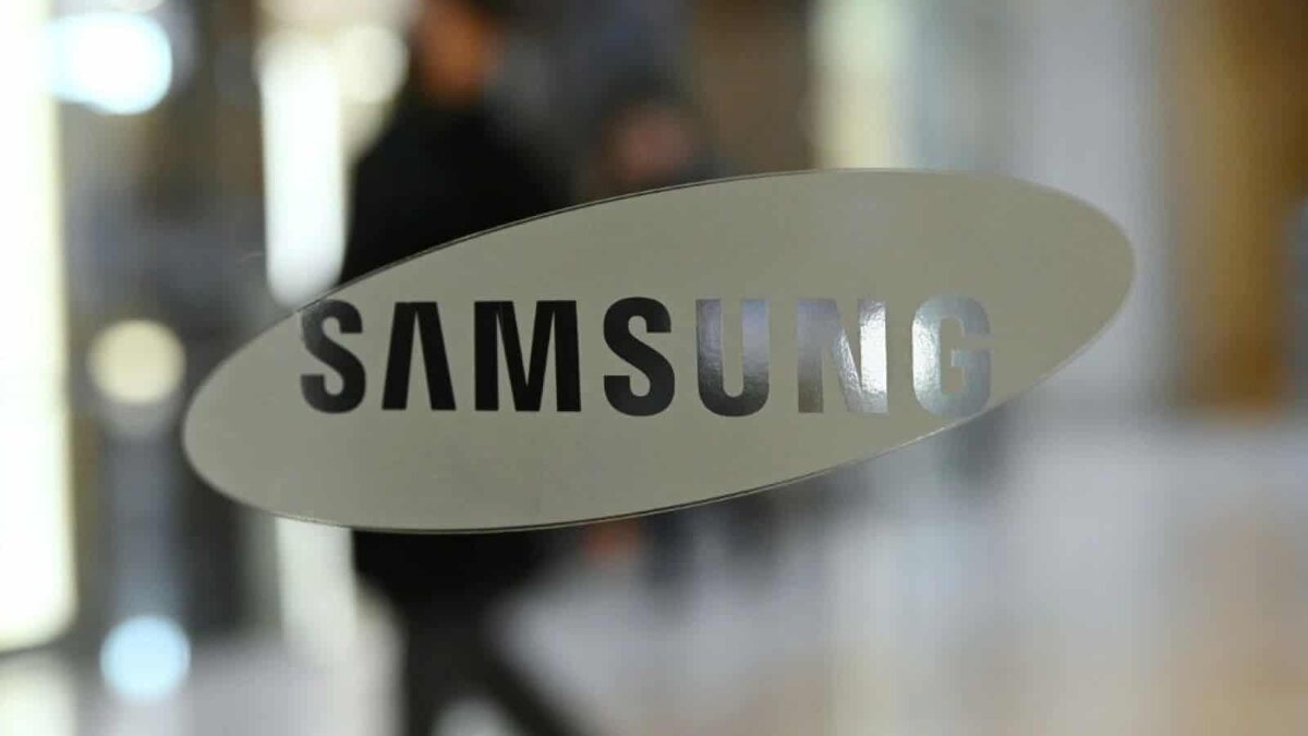 ПЕРВОЕ ДЛЯ SAMSUNG: УДАР НА ГОРИЗОНТЕ