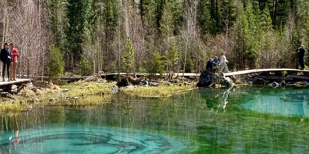 Проклятие алтайской принцессы и другие тайны Гейзерного озера: 5 фактов об Оке Земли