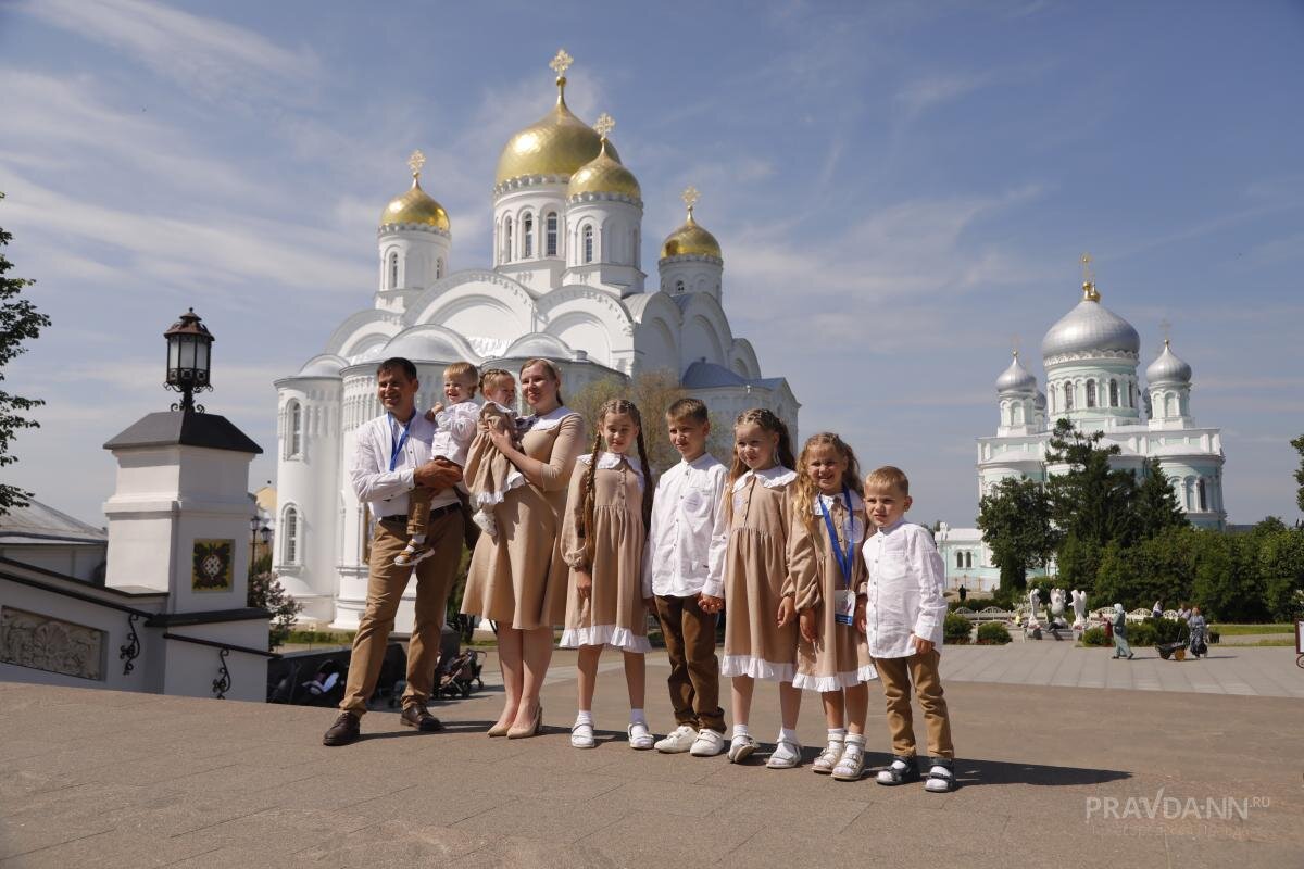 Опубликованы фото победителей конкурса «Большая семья — опора России» |  Нижегородская правда | Дзен