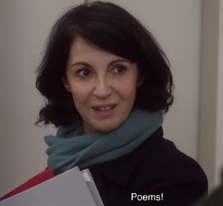 Главная героиня. Стремится вспомнить яркость молодых чувств и эмоций (скрин картинки сделан автором).