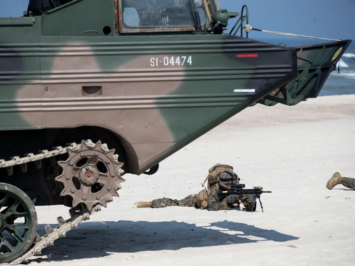    Военные учения НАТО в Литве.© AP Photo / Mindaugas Kulbis