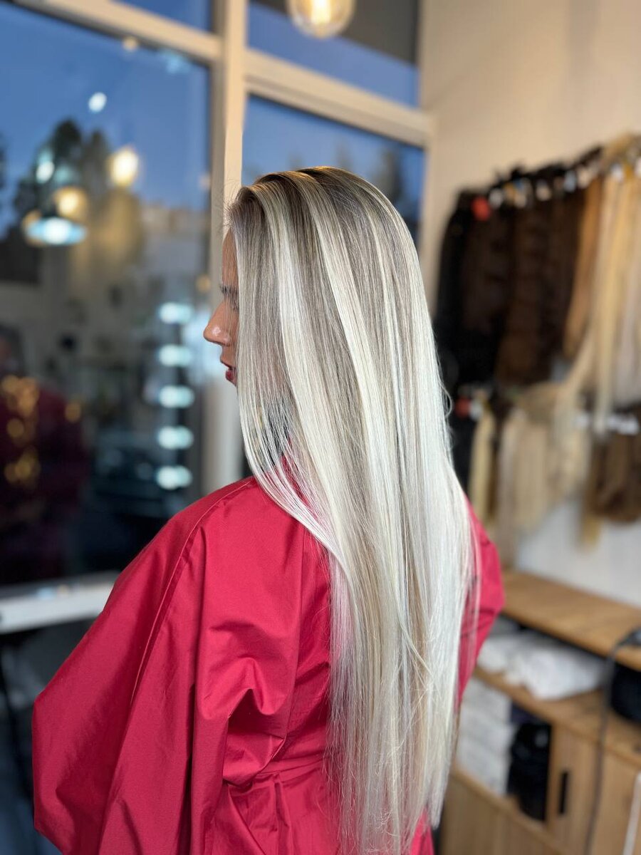 Вашему вниманию красота на переднем и на заднем плане в Студии дизайна волос Miracle на Навагинской